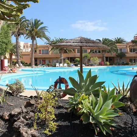 Papaya Dunes With Pool By Holidays * Corralejo