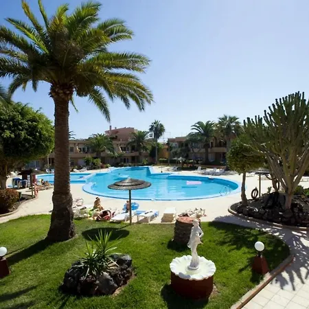 Papaya Dunes With Pool By Holidays Apartment Corralejo